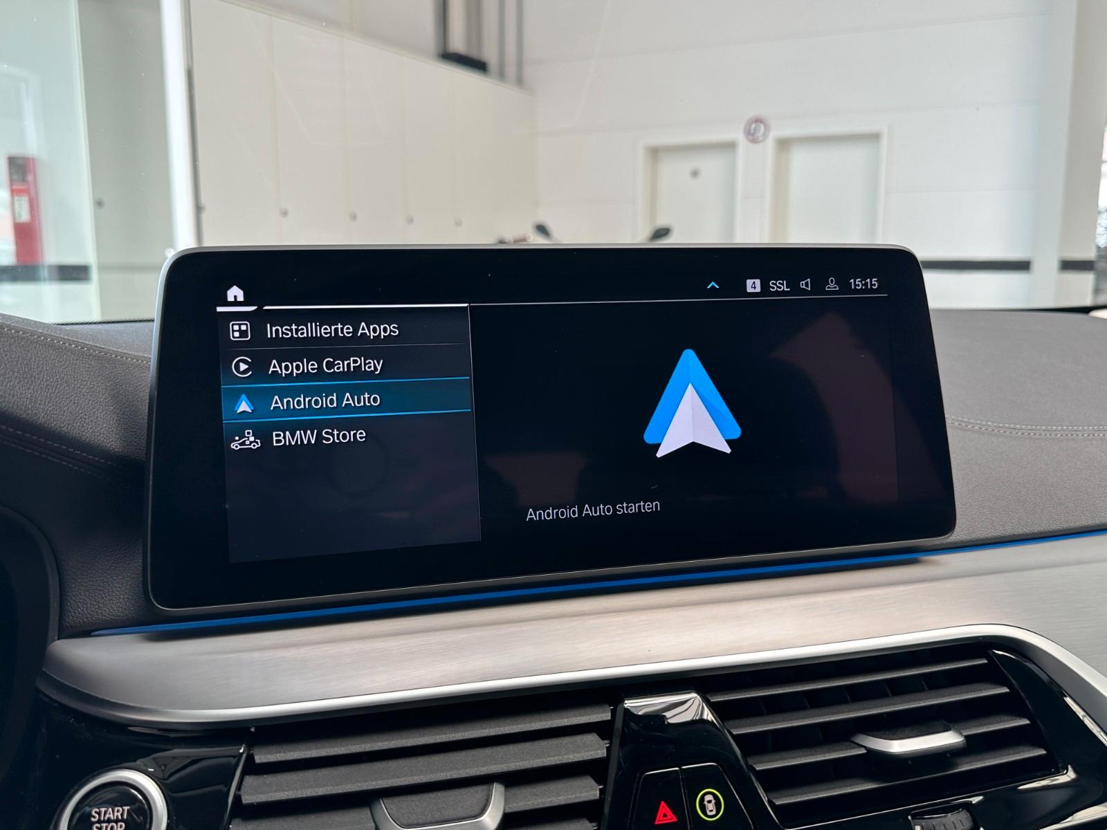 BMW 530e Touring Aut Luxury Line Navi*Leder*LED*1.Hd