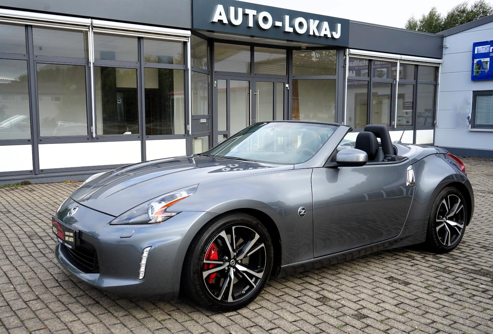 Nissan 370Z  Nismo Roadster Pack Xenon-Kamera