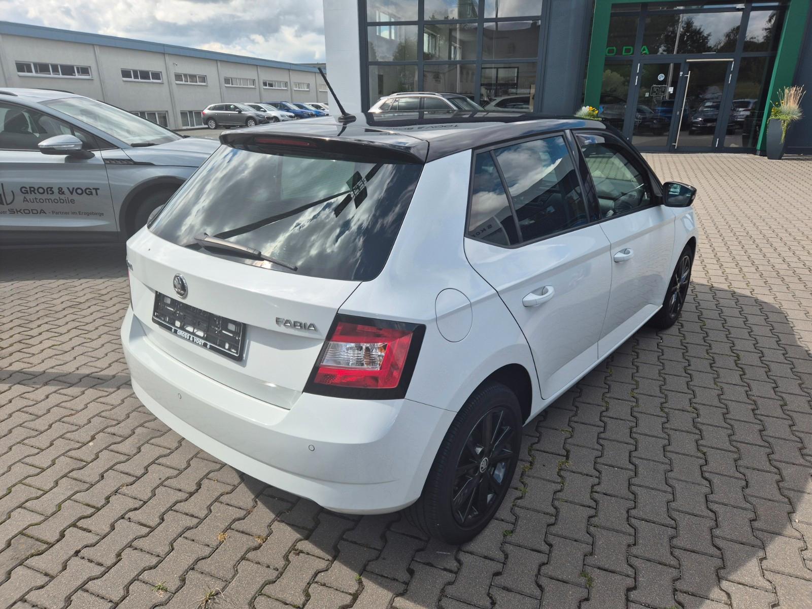 Skoda Fabia Style 1,0 TSI SHZ PDC ALU Climatronic