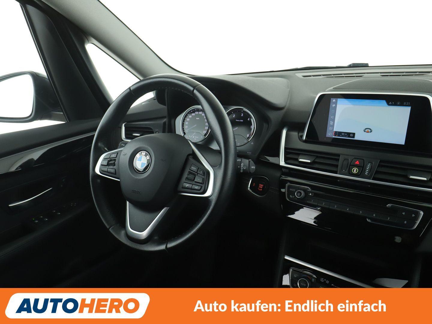 BMW 2er 220d Gran Tourer Sport Line Aut.*NAVI*LED*