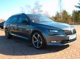 Skoda Superb Combi Sportline 4x4.Bi-Xenon.Alcantara - Skoda Superb: B