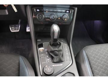 Volkswagen Tiguan - 10