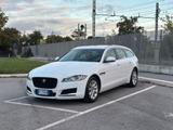 Jaguar XF Sportbrake 2.0 D 180 CV aut. Pure - Jaguar XF: Pure