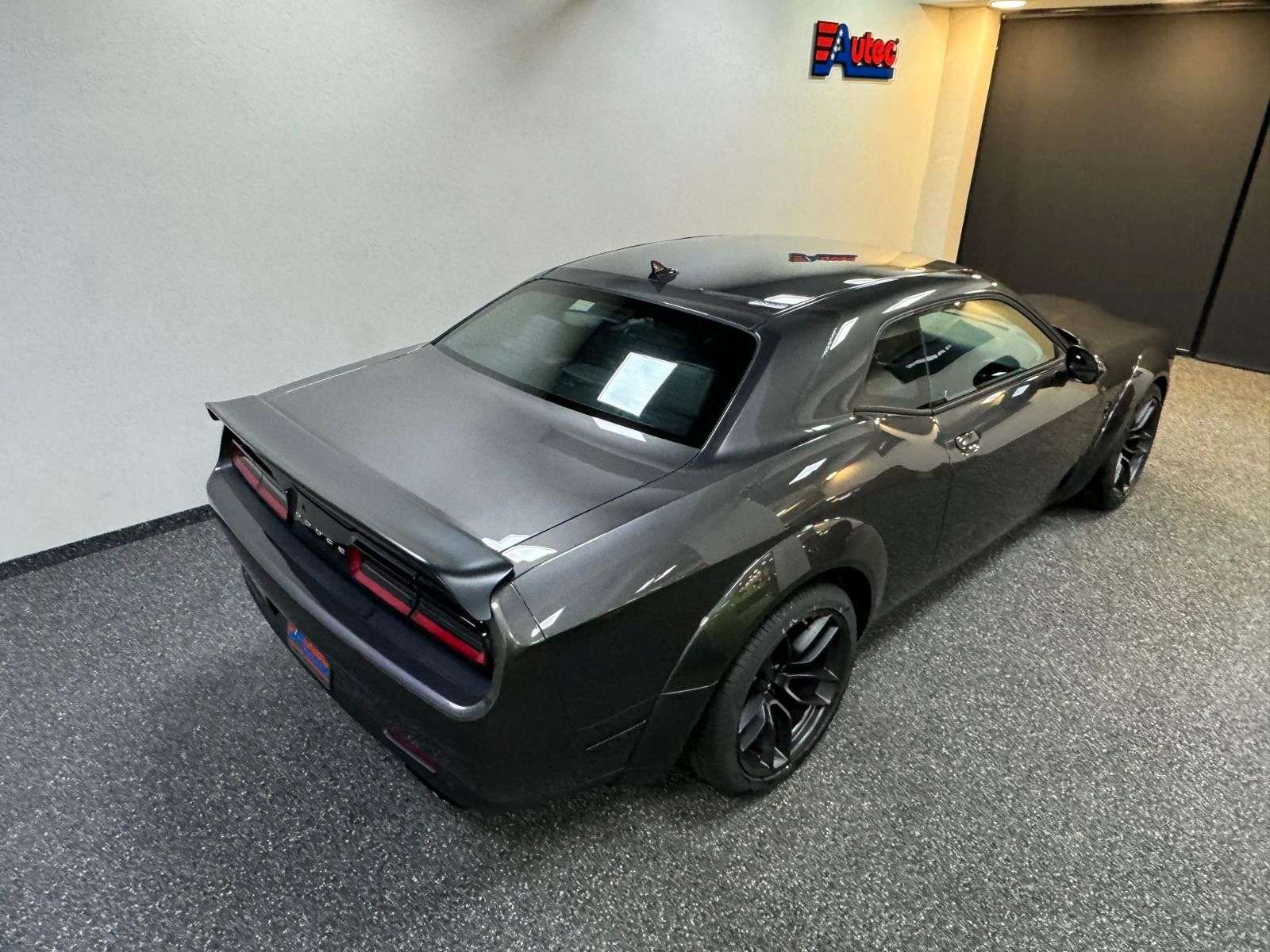 Fahrzeugabbildung Dodge CHALLENGER HELLCAT JAILBREAK-LAGUNA-LAST CALL-