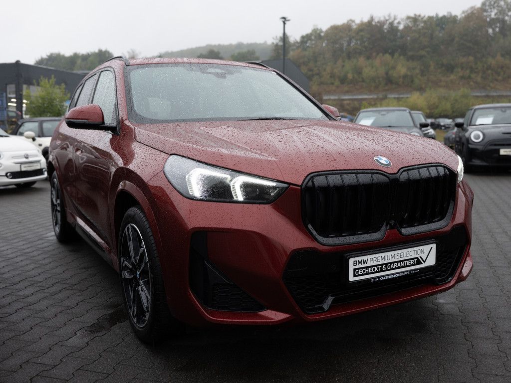 BMW X1 sDrive 20i M-Sport Pro PANO AHK HUD 360° LED foto 4