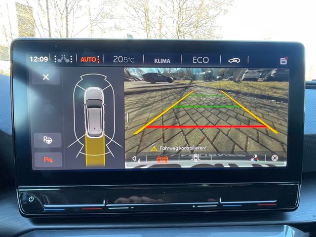 Leon Sportstourer VZ 1.4 e-Hybrid Matrix Pano