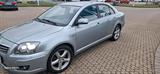 Toyota AVENSIS 2.2 d - Toyota Avensis aus 2009 mit Diesel-Antrieb