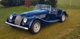 Morgan Plus 8 - - - blaue Morgan Plus 8
