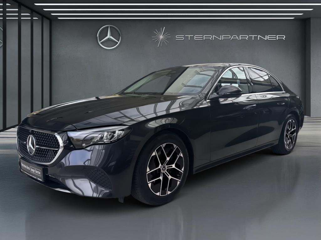 Mercedes-Benz E 220 d Avantgarde - Panorama - AHK - Distronic