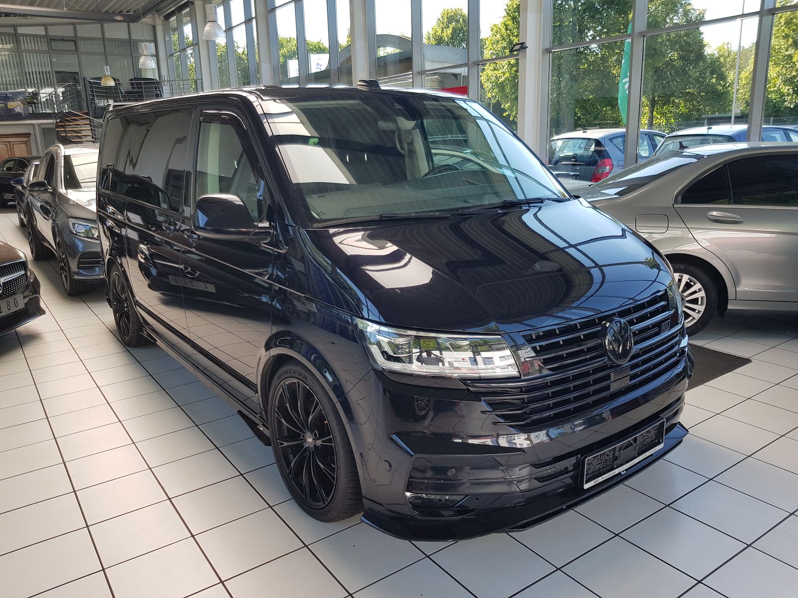 Volkswagen T6.1 Multivan ABT 4 MOTION HIGH DSG ACC KAMERA imagem 2