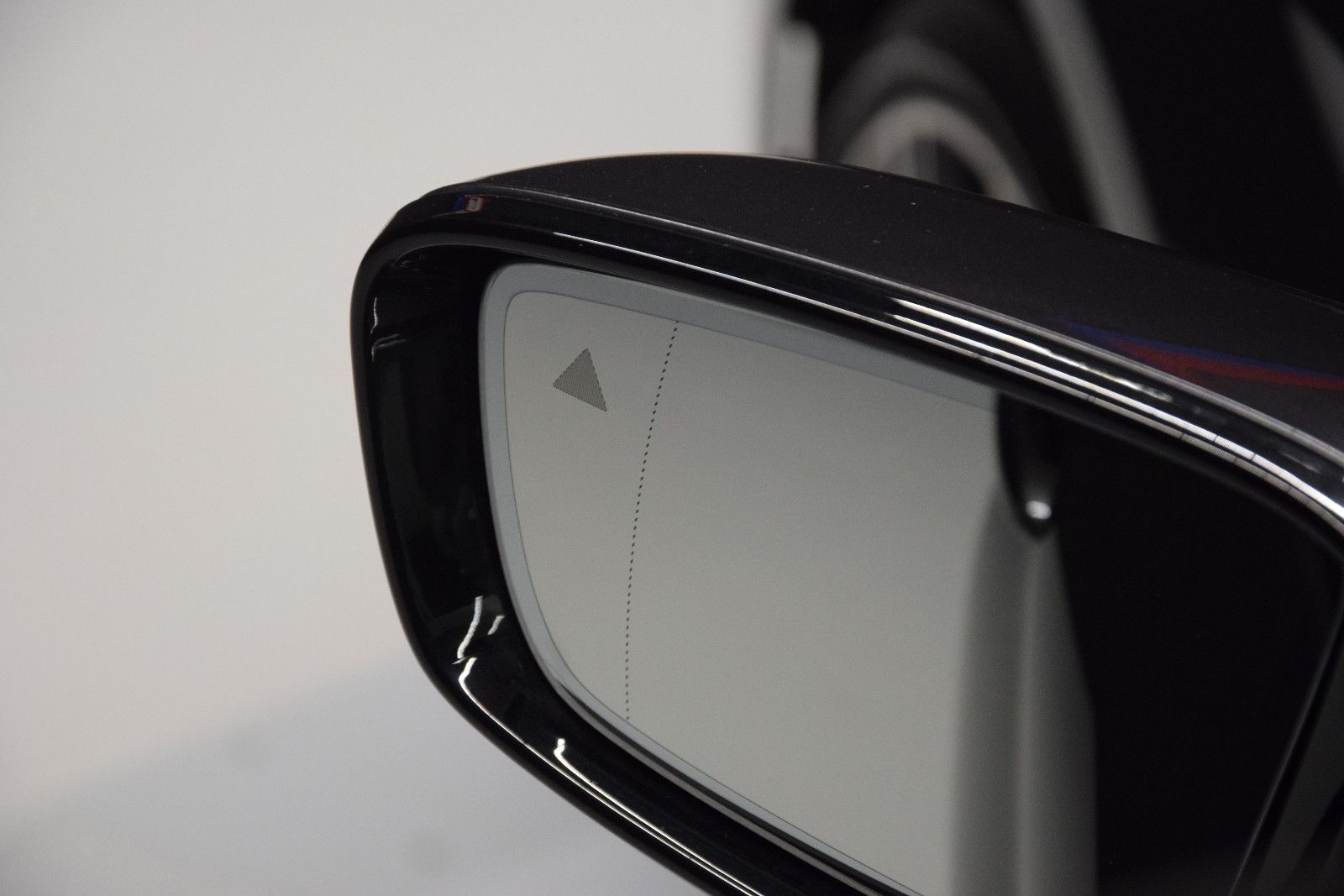Fahrzeugabbildung BMW 520 d xDrive M Sport Leder Panorama H&K 360°