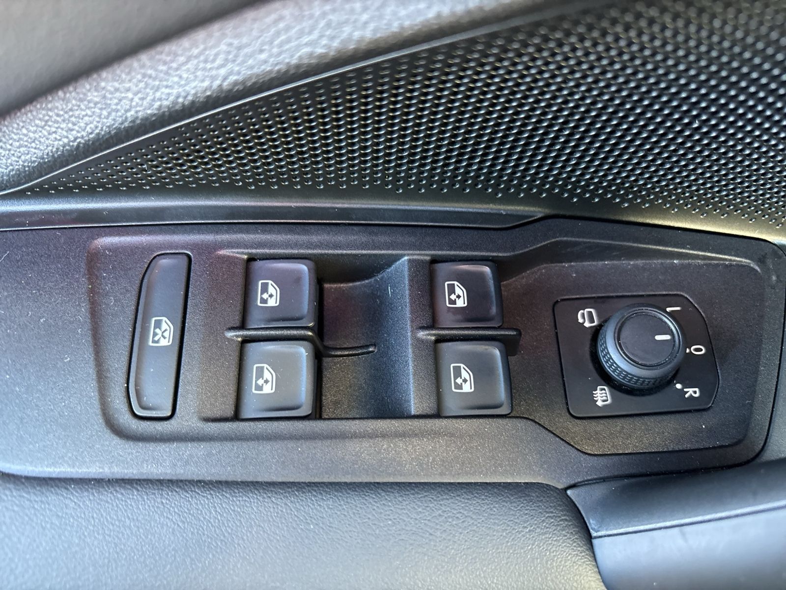 Tayron Life 4M 2.0 TDI, 7-Sitze, AHK, Matrix, Ar