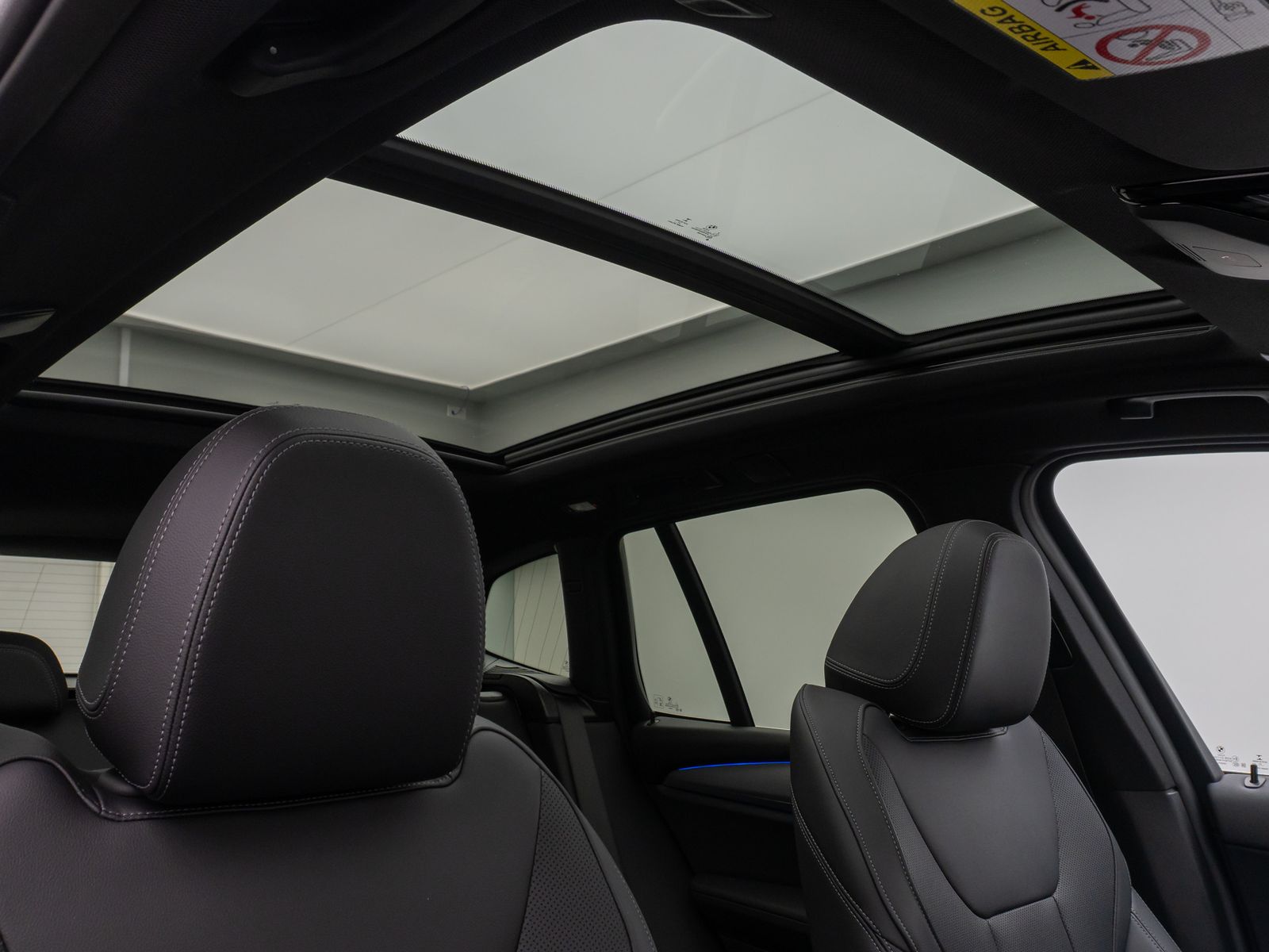 Fahrzeugabbildung BMW X3 xD20d Panorama Kamera DAB HiFi CockPit+ Sport