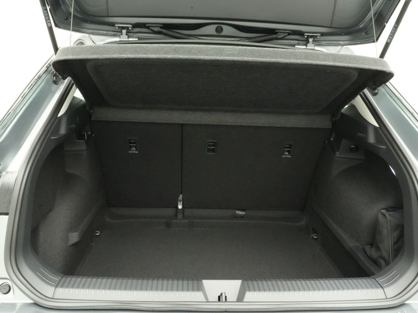 Volkswagen T-Roc - Bild 5