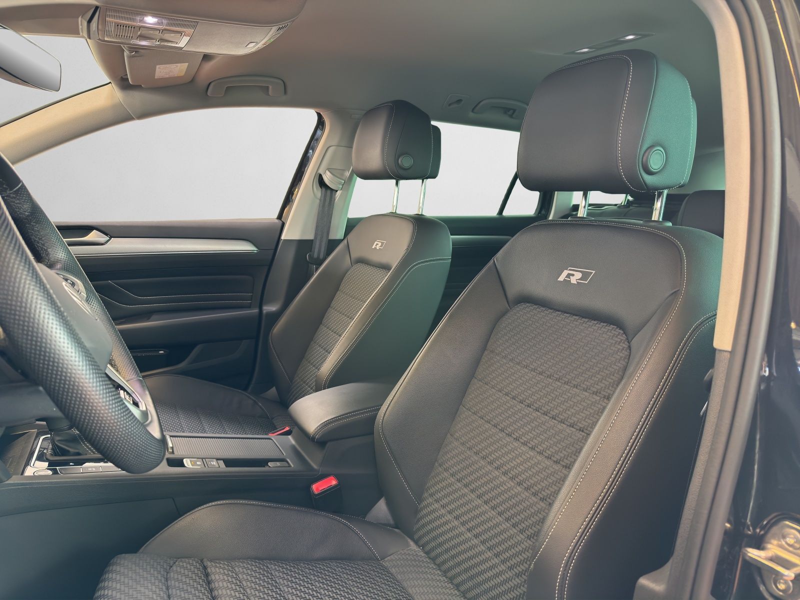 Volkswagen Passat Variant - Bild 13