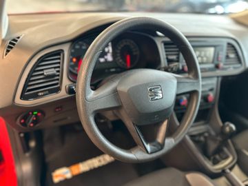 MYAUTOCENTER – Gebraucht- und Jahreswagen mit Werkstattservice in Pfaffenhofen Seat Leon SC Reference *1.Hand*TÜV 0627*AHK*