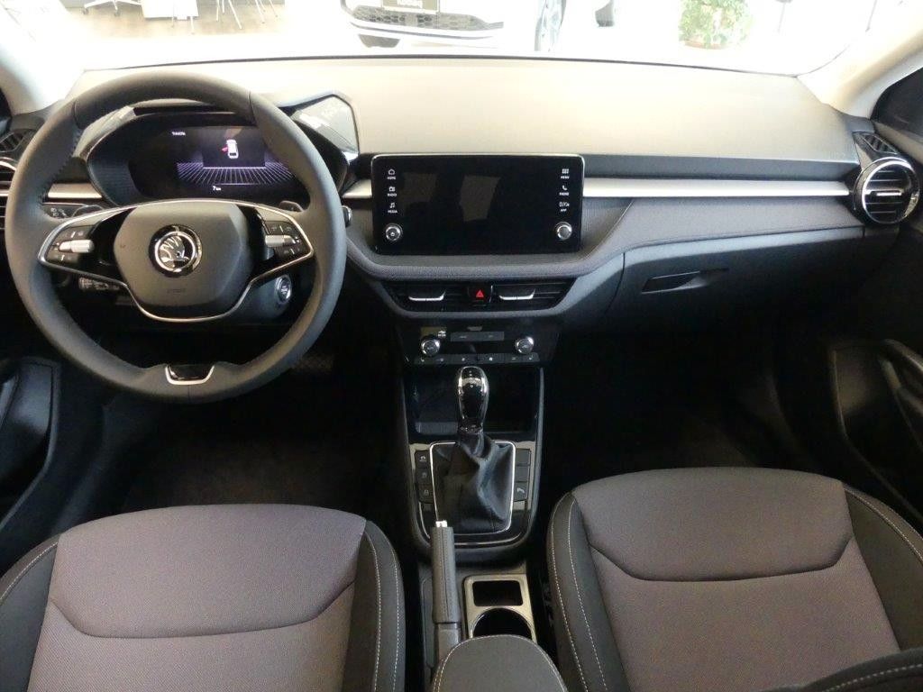 Fahrzeugabbildung SKODA Fabia 1.0l TSI DSG Drive *AHK*LED*ACC*Smartlink*