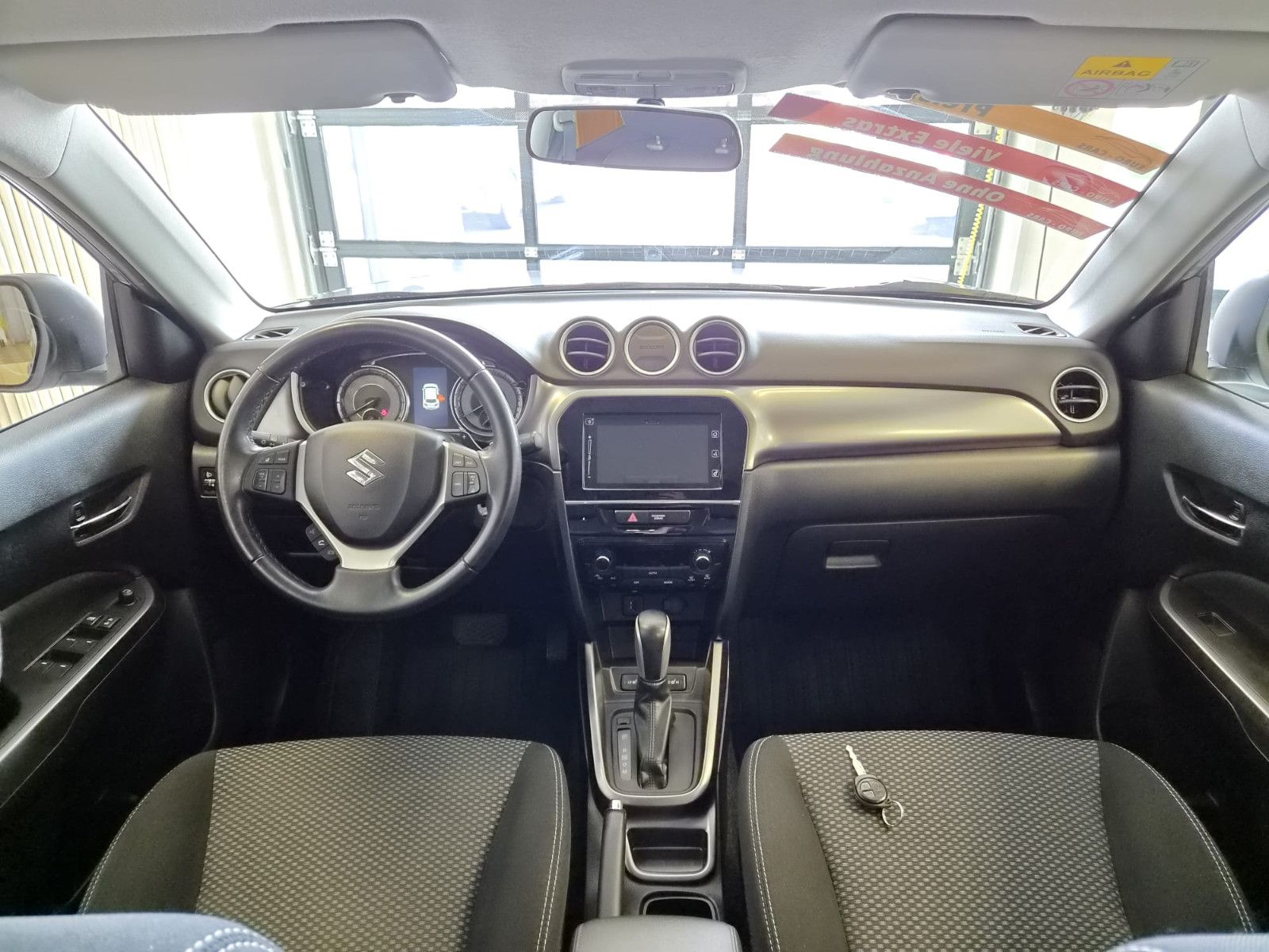 Fahrzeugabbildung Suzuki Vitara 1.4 Comfort / GEPFLEGT / GARANTIE /
