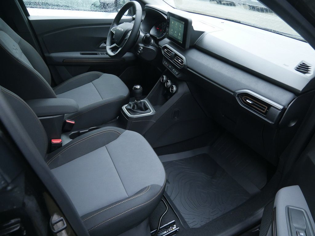 Fahrzeugabbildung Dacia Sandero Stepway Extreme TCe 110