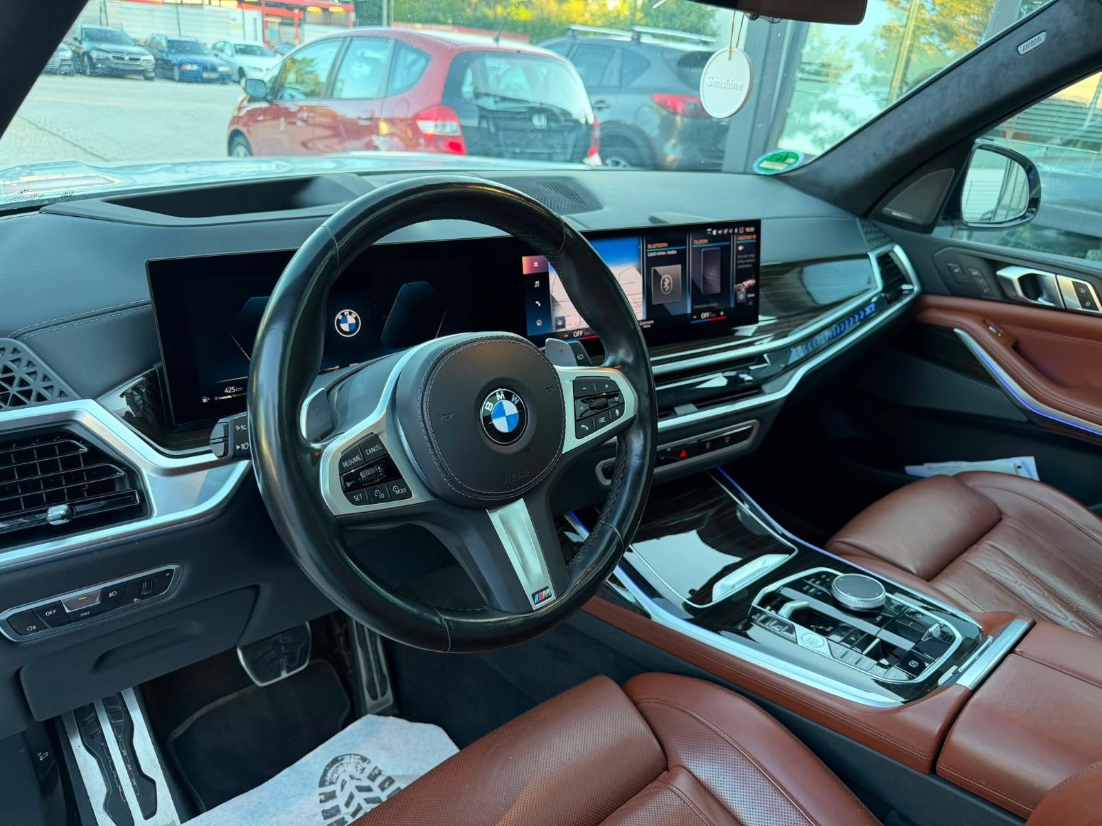BMW X7 X7 xDrive 40 d M Sport*6-Sitzer*Sky-L*AHK*, Ansicht 10