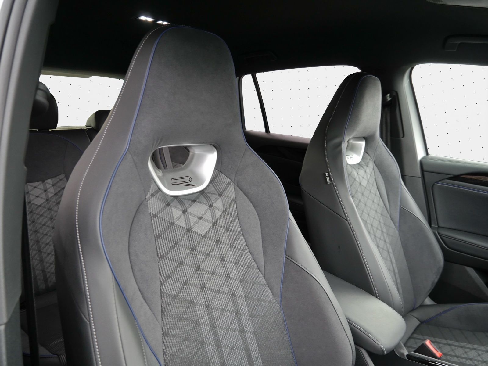 Volkswagen Tiguan - Bild 10