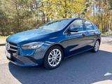 Mercedes-Benz B 200 d DCT -