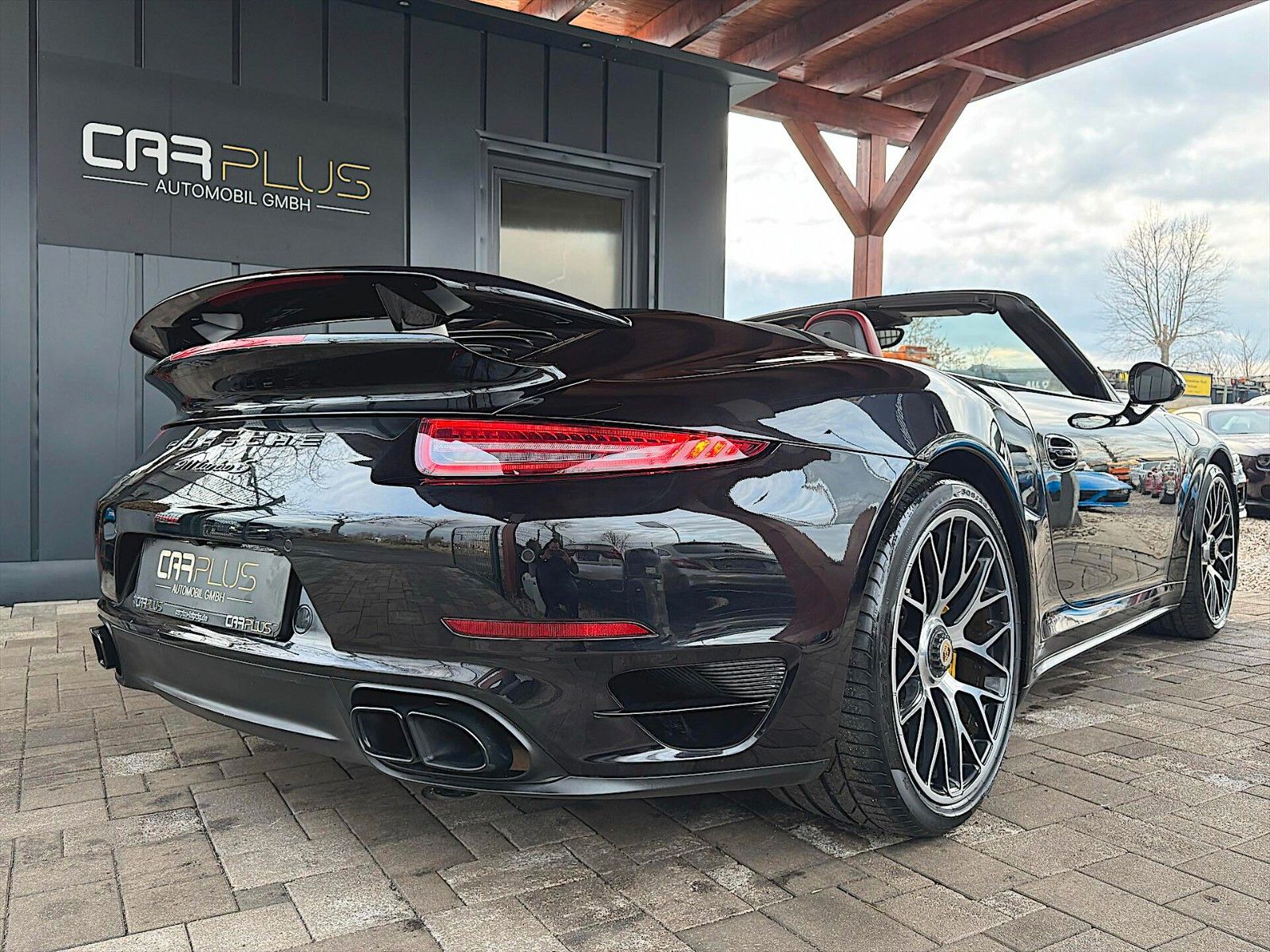 Fahrzeugabbildung Porsche 991 911 Turbo S Cabriolet *LED*Ceramic*BURMESTER