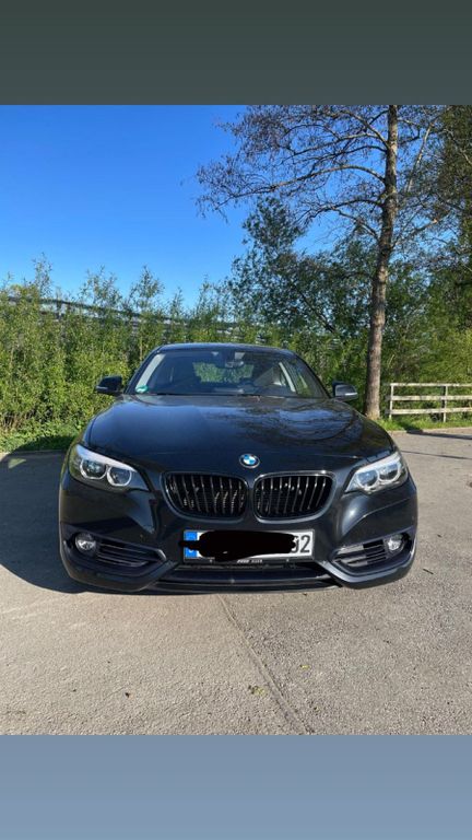 Image of BMW 218