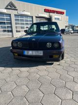 BMW Zu verkaufen BMW E30 Cabrio - BMW aus 1990: E30