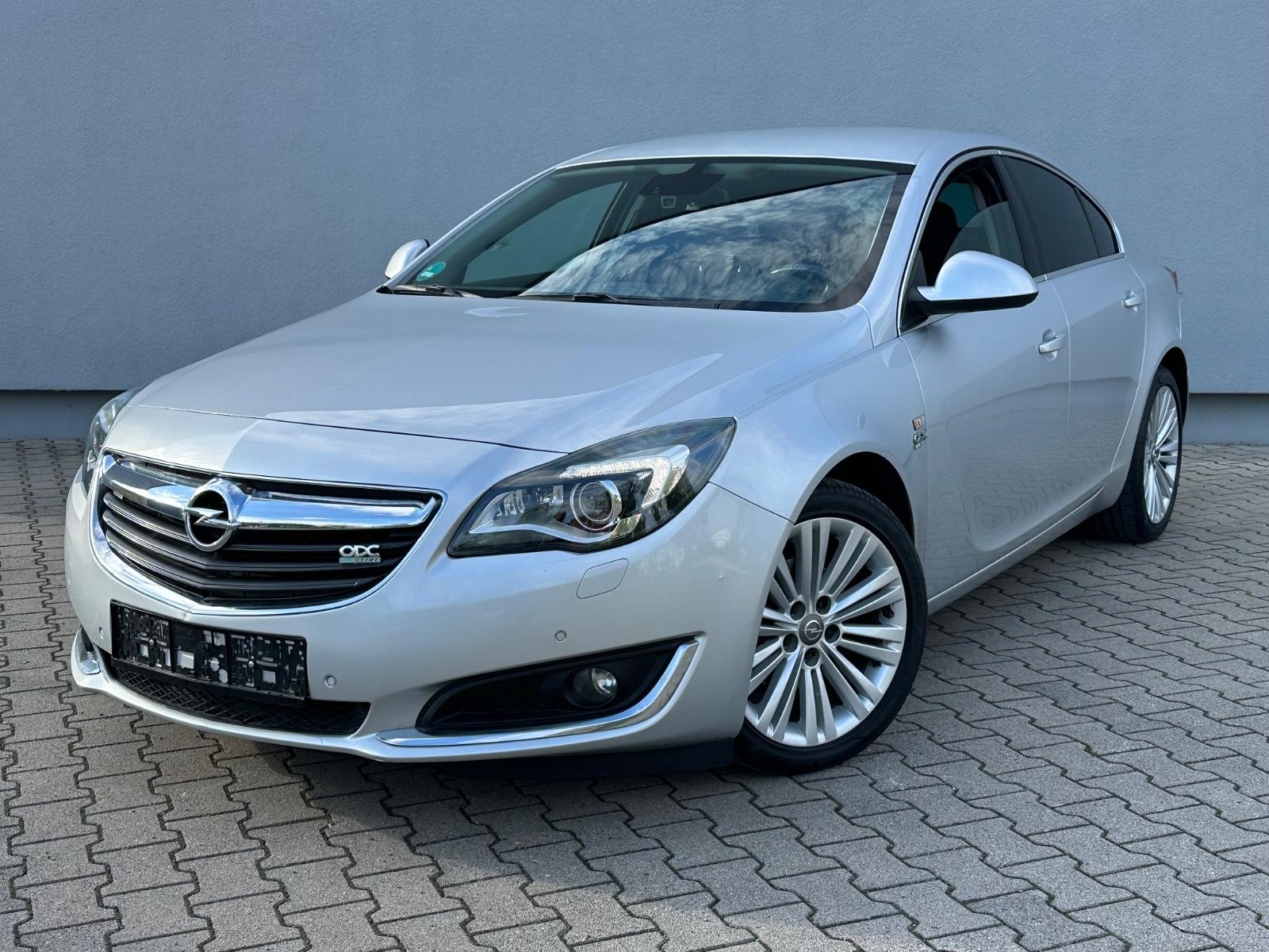 Opel Insignia A 2.0 CDTi Lim. Innovation*Navi*Xenon*R