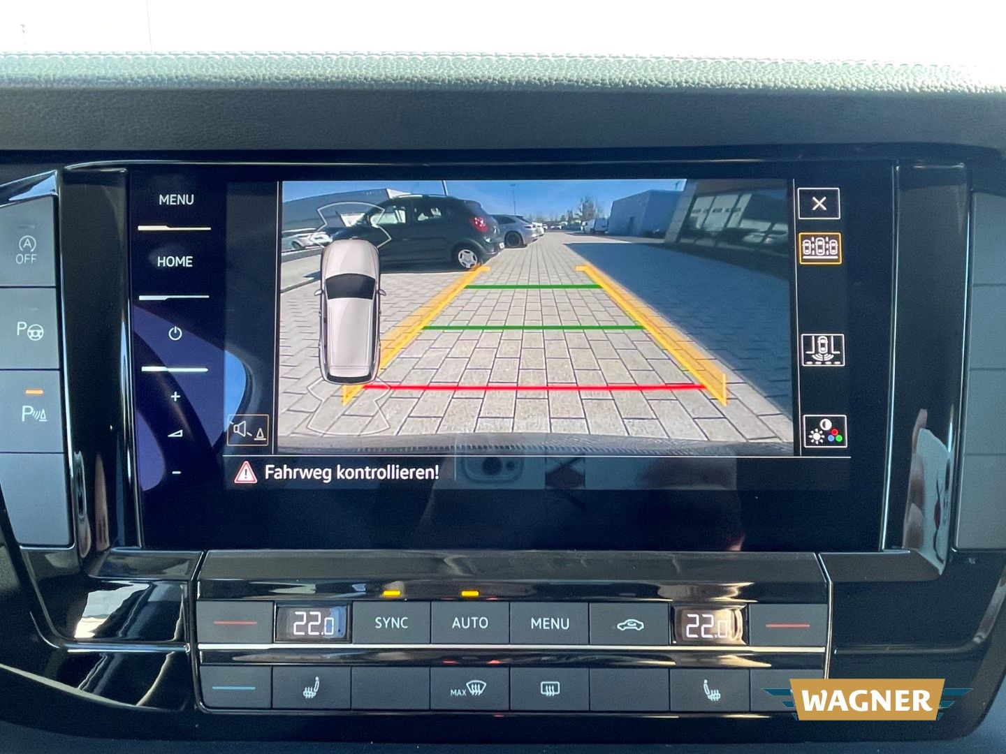 Fahrzeugabbildung Volkswagen Touareg 4Motion 3.0 V6 TDI AHK