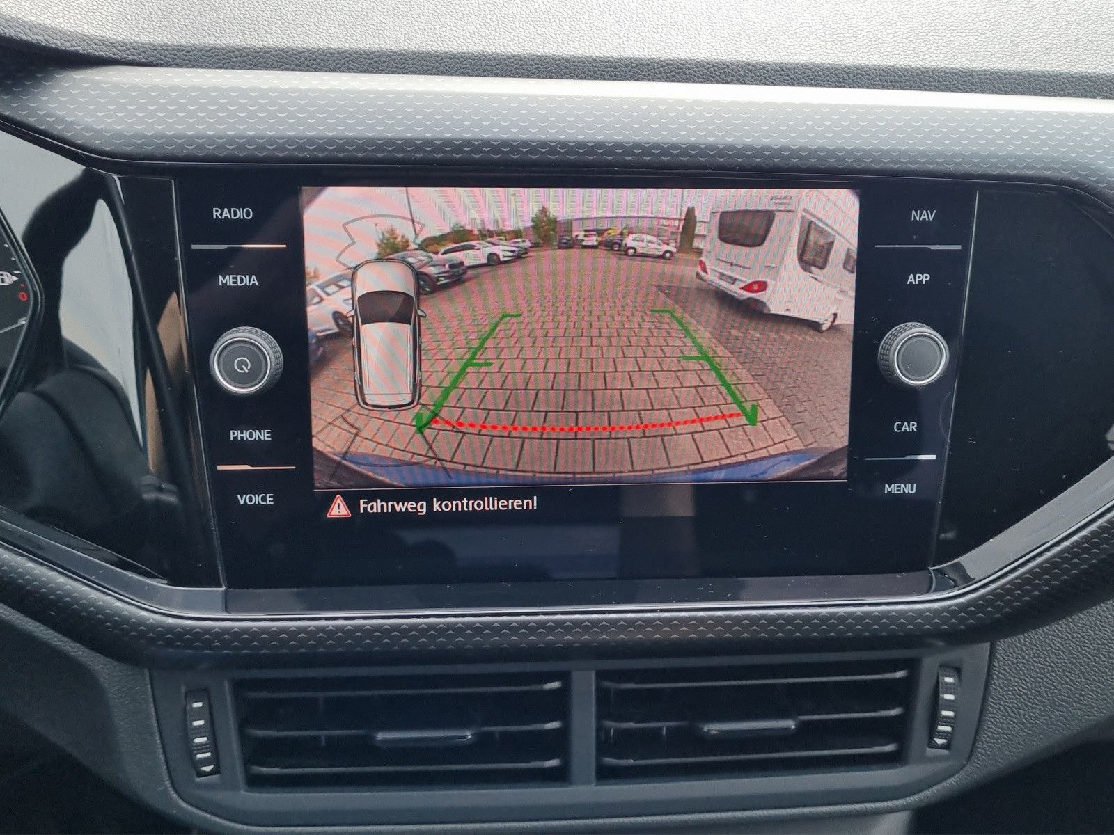 Fahrzeugabbildung Volkswagen T-Cross Life 1,0 TSI DSG Navi Kamera