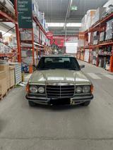 Mercedes-Benz Mercedes Benz W123 - Mercedes-Benz Diesel Gebrauchtwagen aus dem Jahr 1981