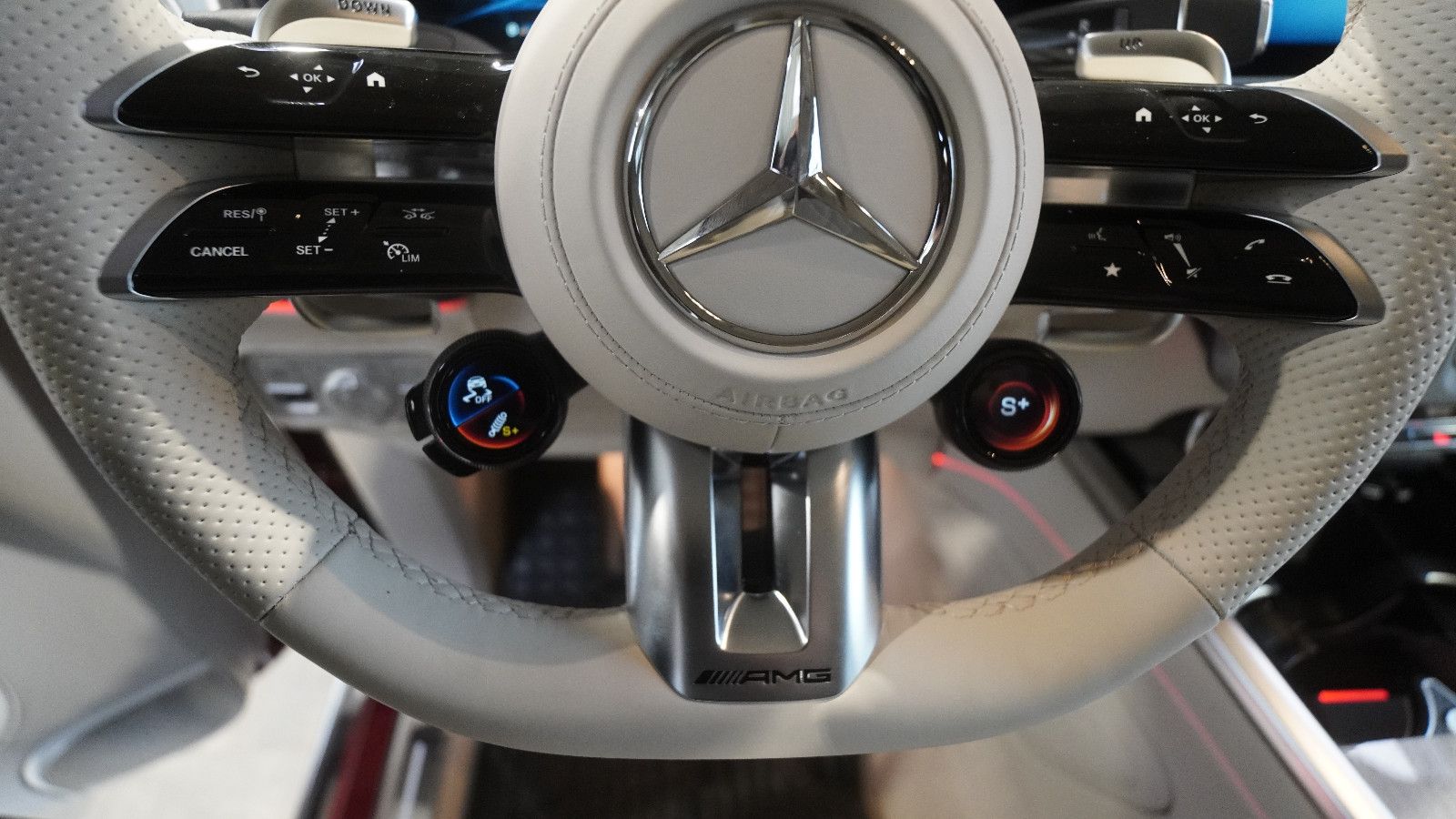 Mercedes-Benz G 63 AMG*DESIGNO*STAHZ*GLASDACH*22 ZOLL* foto 10