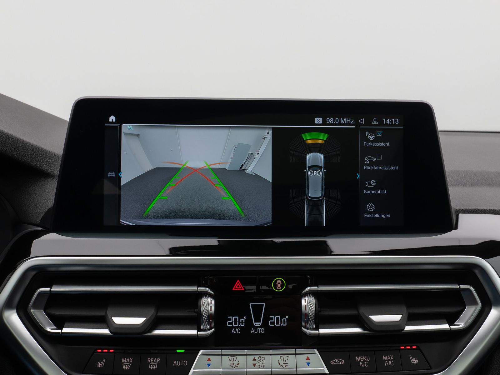 Fahrzeugabbildung BMW X3 xD30e Panorama Kamera DAB HiFi Lenkrhz Sport