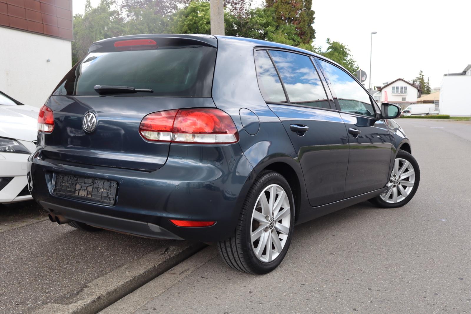 Volkswagen Golf VI Highline