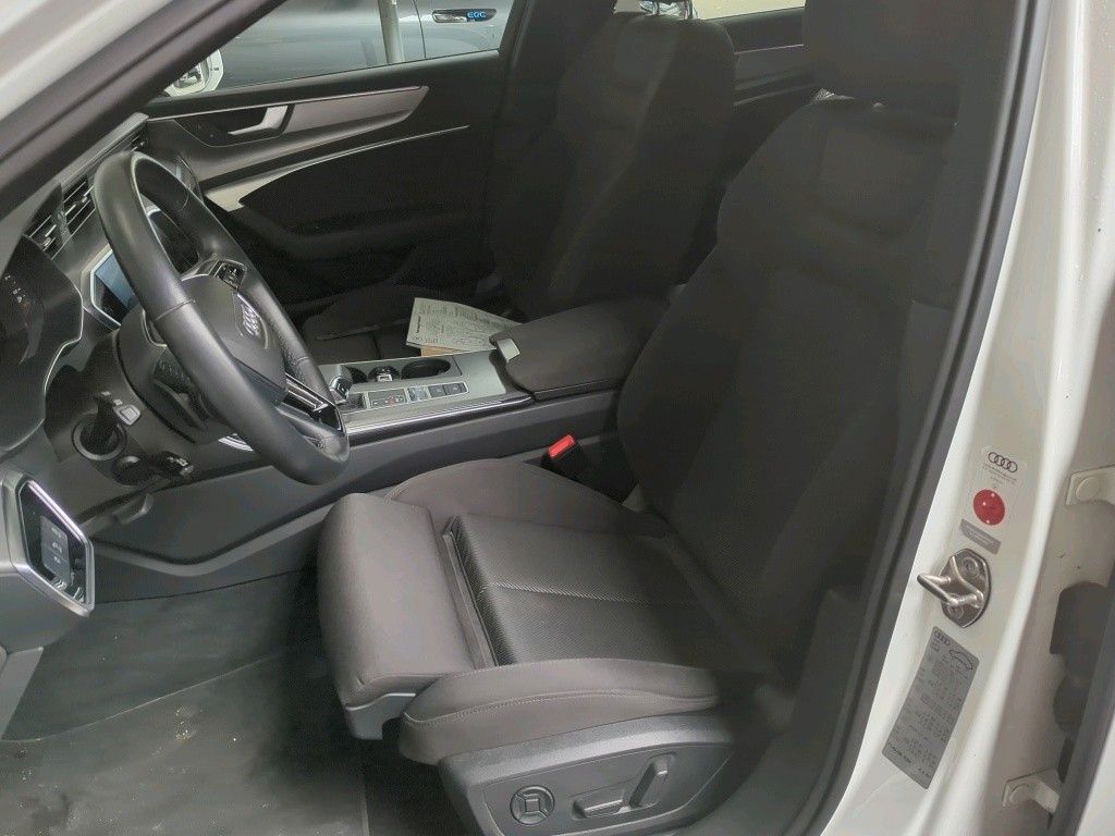 Fahrzeugabbildung Audi A6 Avant 40 TDI S-LINE SPORT NAVI/LED/VIRT./B&O