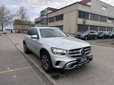 Mercedes-Benz GLC 220d 4M/1.HD/STHZ/DISTR+/LED/SPUR/TOTENW/VZE - gebrauchte Mercedes-Benz GLC 220 aus dem Jahr 2021