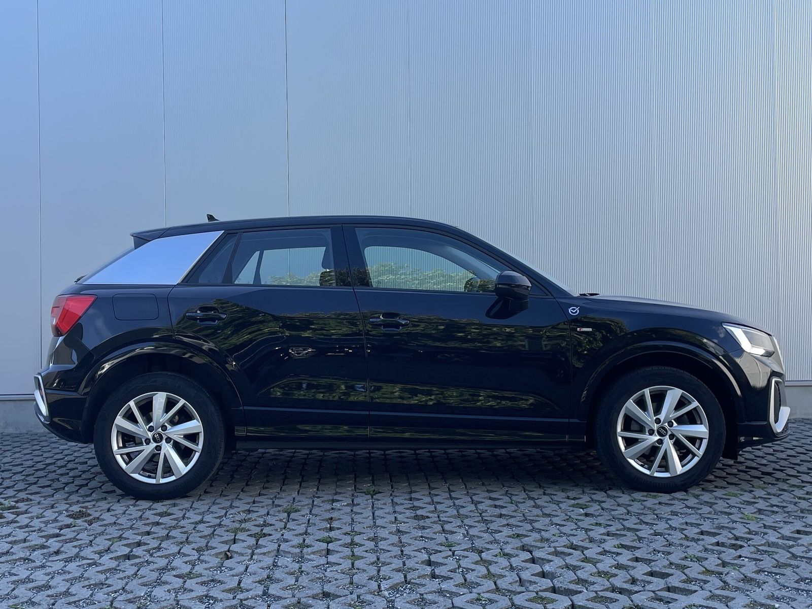 Audi Q2 30 TDI S-line ACC HEAT CAM 18" imagem 3