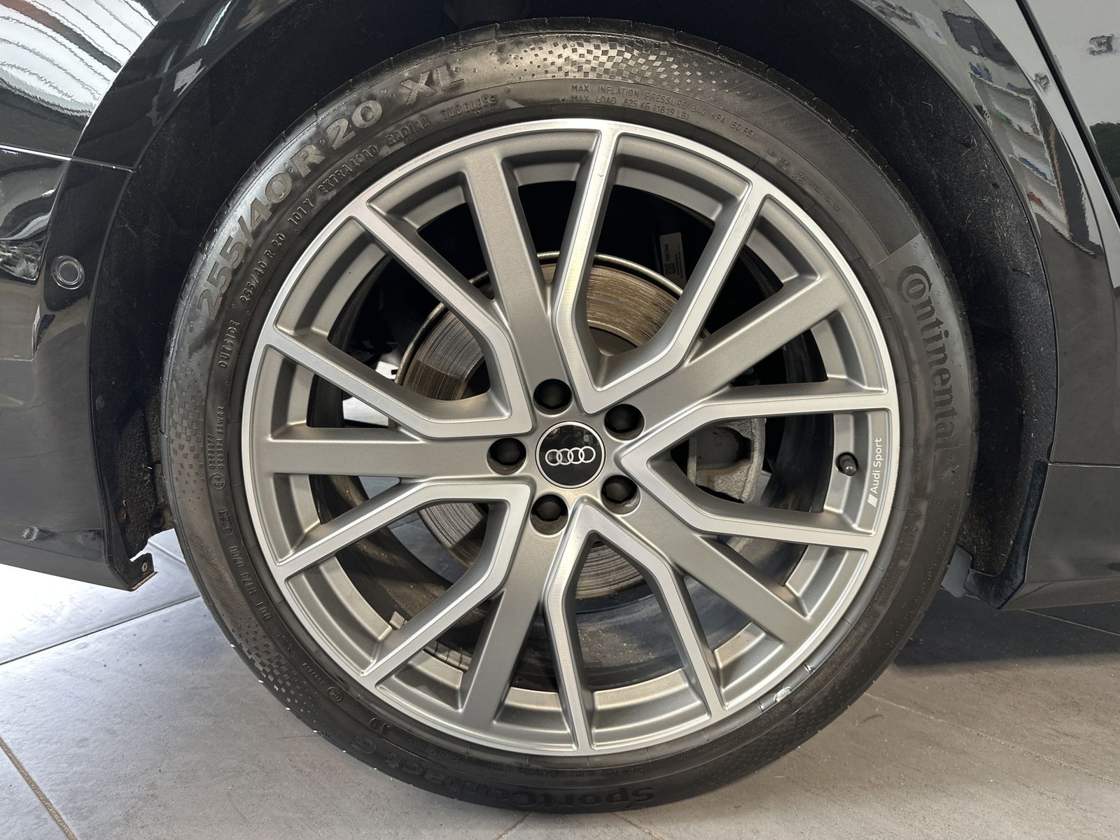 Fahrzeugabbildung Audi A6 45 TDI Qu S-Line Black NAV+MATRIX+PANO+KAMERA