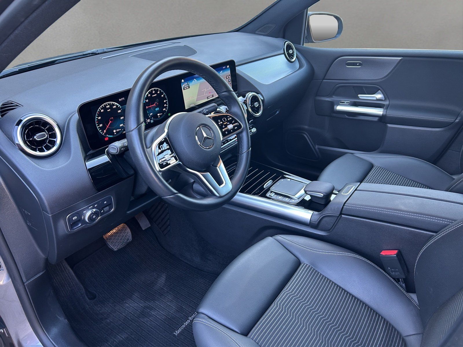 Fahrzeugabbildung Mercedes-Benz B 250 e Progr. AHK PAno LED HighEndMBUX Business