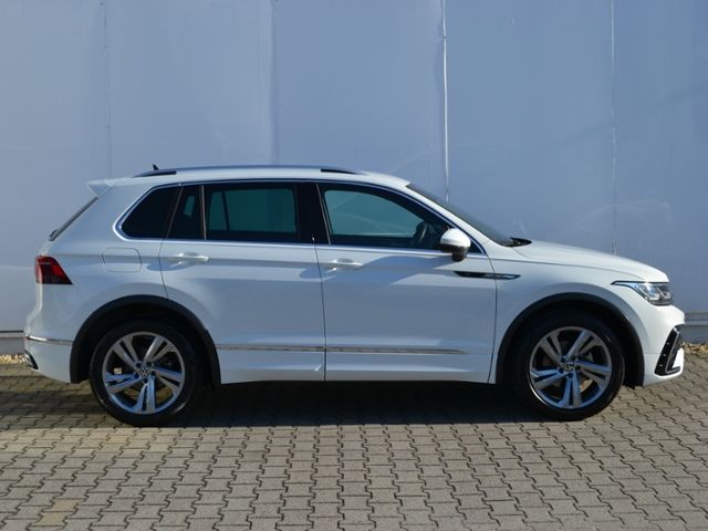 Tiguan 2.0 TDI DSG R-Line AHK/MATRIX/19-ZOLL/NAV