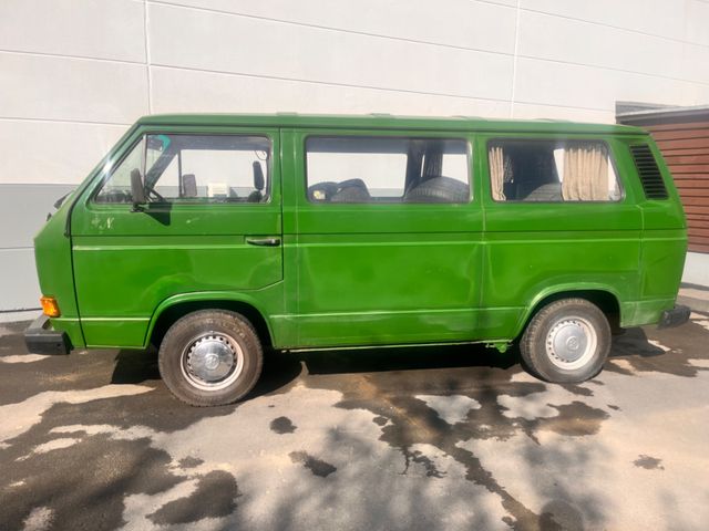 Volkswagen T3 Caravelle 8 Sitzer Oldtimer Camper 