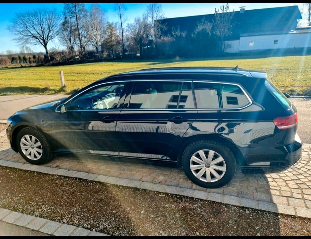 Image of Volkswagen Passat Variant