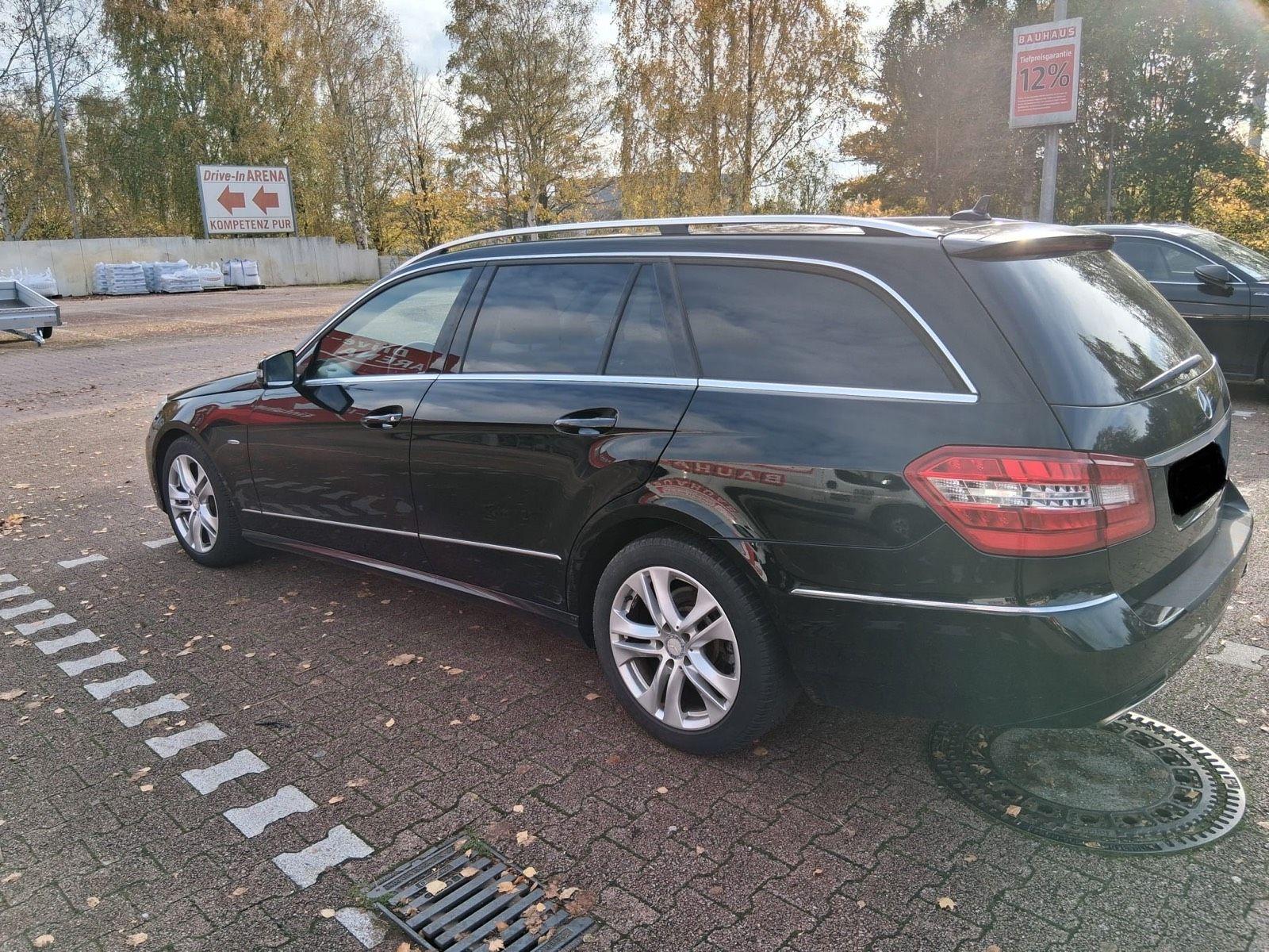 Mercedes-Benz E250 2012 — photo 7