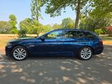 BMW 530d xDrive Touring A Luxury Line Headup Standh. - blaue BMW 530