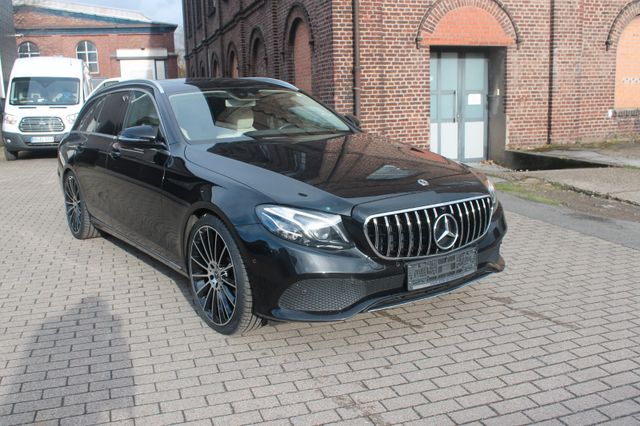 MERCEDES-BENZ E 200 4Matic T Avantg.*9G Aut.*neue 20"LM*SD*LED