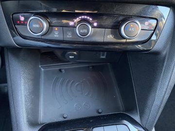 Bild 21 Opel Corsa GS NAVI/PDC V+H+CAM/SHZ+LHZ/TOTWINKEL/17Zo