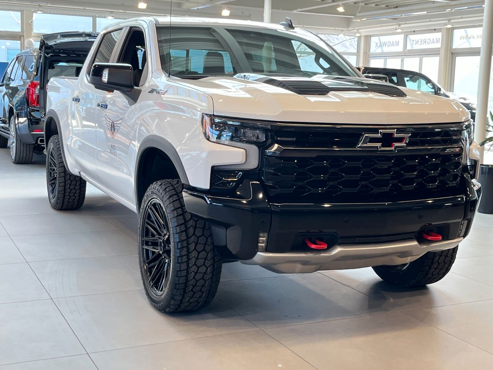 Fahrzeugabbildung Chevrolet Silverado ZR2 V8 6.2*Head-Up*360°*Offroad*LPG