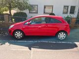 Opel Corsa D 1.4 mit integriertem Fahrradträger  - Opel Corsa: mit Fahrradträger